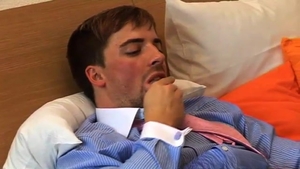 menatplay: Blue-Eyed Bombshell and a 10-Incher