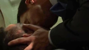 menatplay: Arresting Moments in London