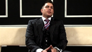menatplay: Eric Bends Over for a Job