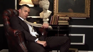 menatplay: Bruno Jones: Hard at Work