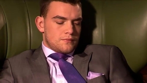 menatplay: The Hunk You've Been Dreaming Of