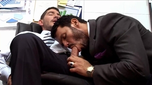 menatplay: Bosses Discover the Truth