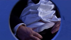 menatplay: Black Tie Bends Over for Ben