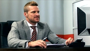 menatplay: Manager's Risky Business - No-Interruption Policy