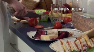menatplay: Trenton's Inspect-Hole Adventure