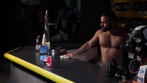 menatplay: Bar Buds Turn into Lusty Lovers