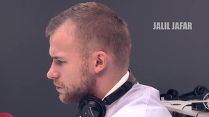 menatplay: Under The Desk Delight