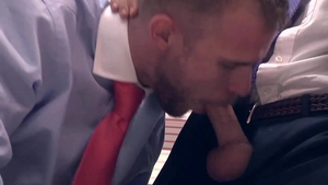 menatplay: Under The Desk Delight