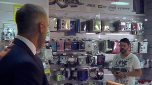 menatplay: Robbie's Thrilling Ride on Dallas