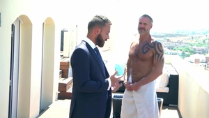 menatplay: All Hangs Out in the Sunshine