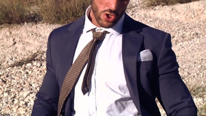 menatplay: Denis & Klein's Rough Power Play