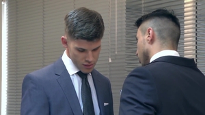 menatplay: The Call That Got Ken on His Knees