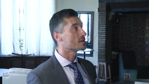 menatplay: Dato: The One to Crack the Prof's Ice