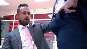 menatplay: Straight Guy Converted: Johan Turns on Logan