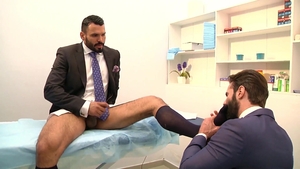 menatplay: Patient Jean Takes Over Menatplay