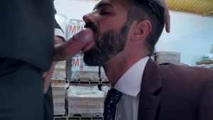 menatplay: Riding Stiff Cocks for Underground Fun
