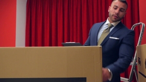 menatplay: Moving Man Apolo to the Rescue