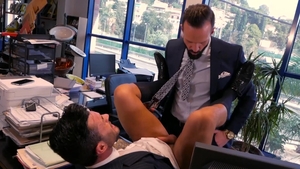 menatplay: Battle Of The Andys: Office Corruption