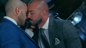 menatplay: Robbie Rojo's Parting Shot