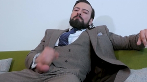 menatplay: Men in Suits