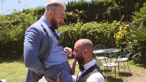 menatplay: Pouring Coffee Over His Shirt for Attention