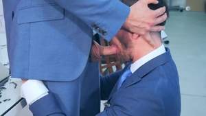 menatplay: Riding the Wave of Success With Anchor Franky Fox