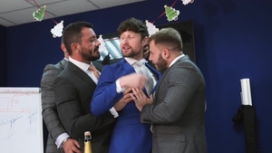 menatplay: Astonishing Xmas Assembly