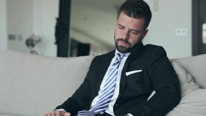 menatplay: Baring Ass cheeks and Fingering Holes with Hector