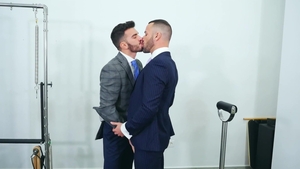 menatplay: Flexibility: Pol's Forbidden Fruit