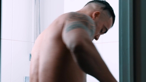 menatplay: Muscle Stud Phillipé's Daily Routine
