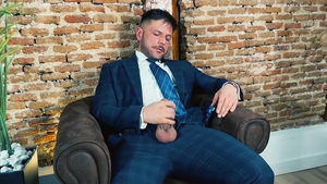 menatplay: Brako's Bilingual Banging, Spanish to Swear By