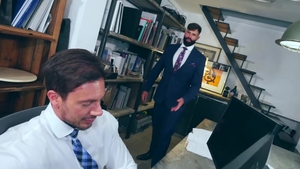 menatplay: Menatplay.com Office Surprise