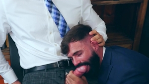 menatplay: Menatplay.com Office Surprise