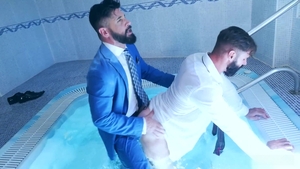 menatplay: Underwater Exploration of Love