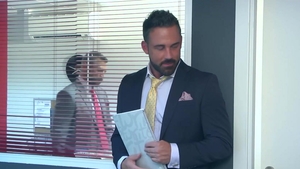 menatplay: Horny Colleagues Get Busy