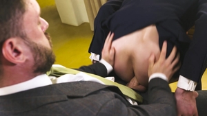 menatplay: Sucking Off The Realtor