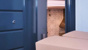 menatplay: Kinky Cobbler's Cunning Conquest