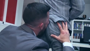 menatplay: Sunny Takes Control and Dominates His Boss