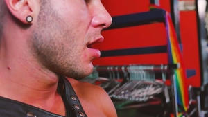 menatplay: Cock Sucking in Secret