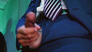 menatplay: Cock Sucking in Secret