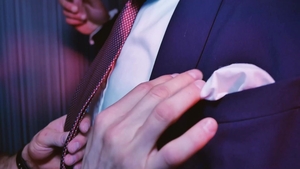 menatplay: Sneaky Suck for Shirtless Javi