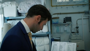 menatplay: Ripping Suits for Satisfaction