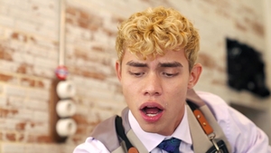 menatplay: Arousing Shave for Braxton