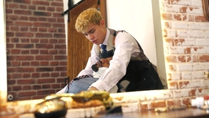 menatplay: Arousing Shave for Braxton