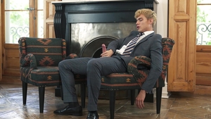 menatplay: Horny Austin Rides the Girth