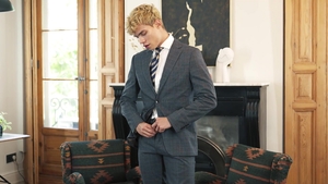 menatplay: Horny Austin Rides the Girth