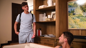 Family Creep: Roman Todd and Benvi's Stress-Free Nights