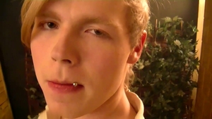 teensandtwinks: Oliver's Dirty Tease Performance