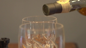 Bro Seeking Bro: Hairy Cheeks & Cracks Merging