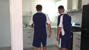 Next Door Buddies: Shower Showdown